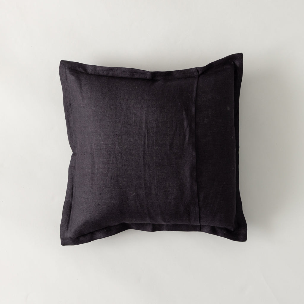 LINEN&DECOR× kuros'別注品】SAVOY クッションカバー 黒無地 45×45cm