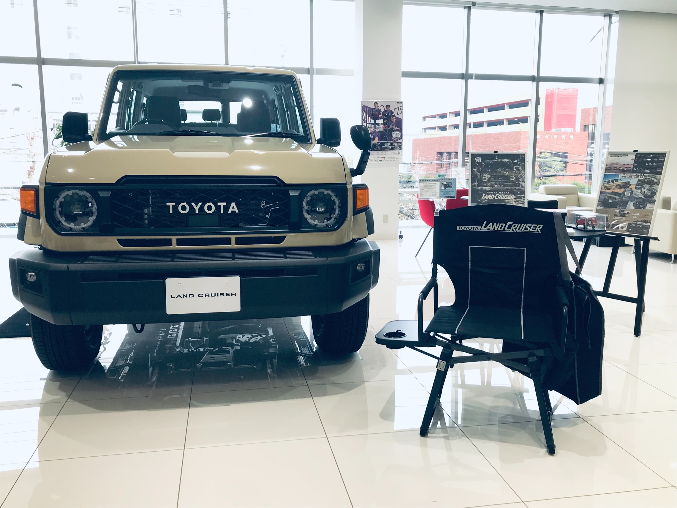 ARB社製ランクルロゴ入りキャンプチェア』発売開始しました！