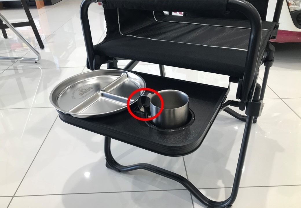 ARB社製ランクルロゴ入りキャンプチェア』発売開始しました！