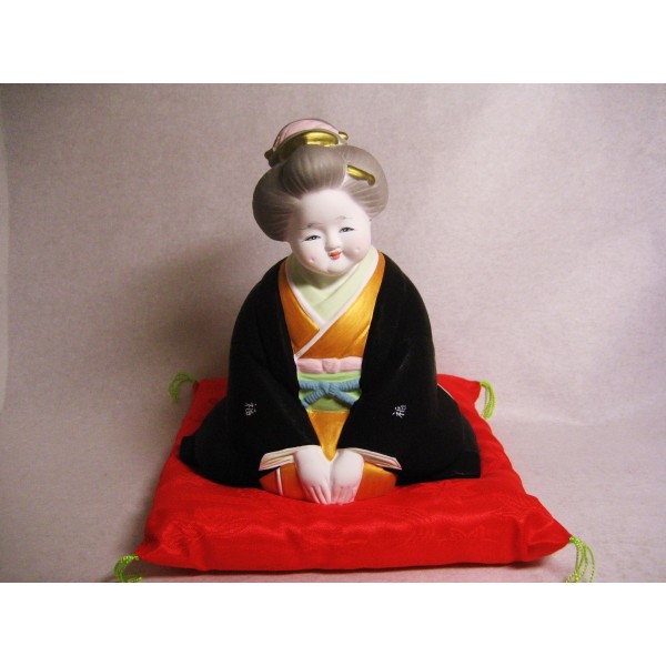 京陶人形 お福さん 大(座布団付) | 小刀屋忠兵衛 | 京ものさんぽ