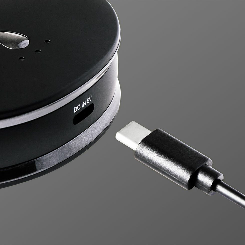 エナージュリフト美顔器ホット＆クールKBE-1820 | コイズミオンライン