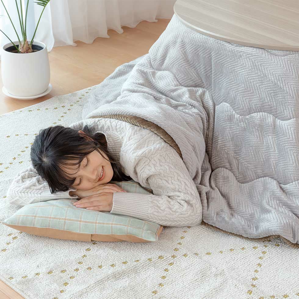 ここちよいこたつ（丸型）直径90cmKMR-42251 | コイズミオンラインショップ