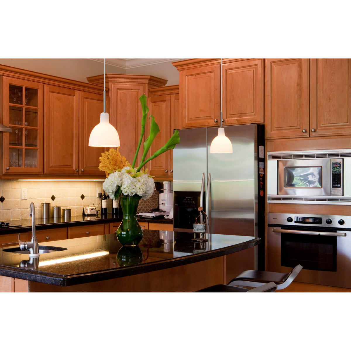 トルボー 220 グラスペンダント ペンダントライト Louis Poulsen