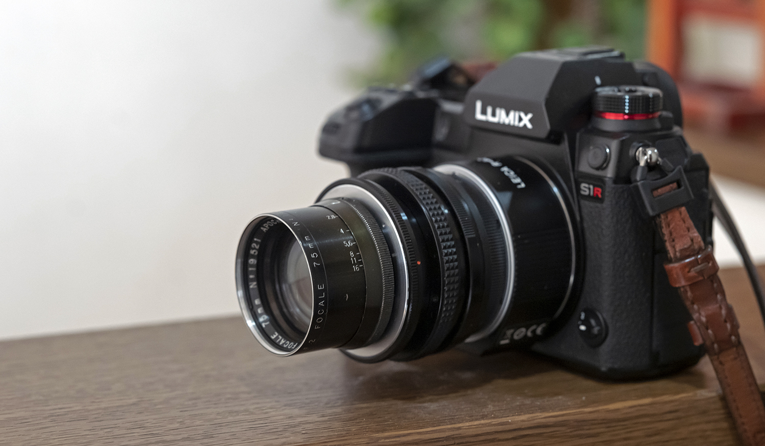 Apochromat KINOPTIK 75mm f2.0 Leica R-Mount: 放縦懶惰ライカ日記