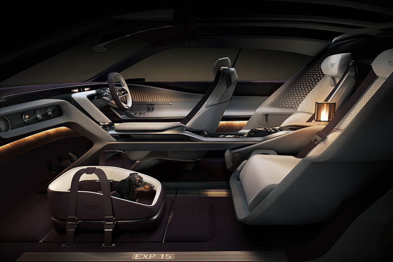 伝説の「ブルートレイン」が現代に蘇る。ベントレー、未来を映す電動