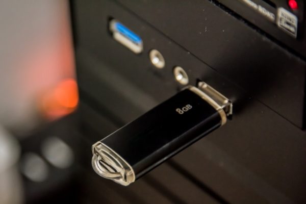 パソコンUSBポートの規格（USB3.0）を調べる方法
