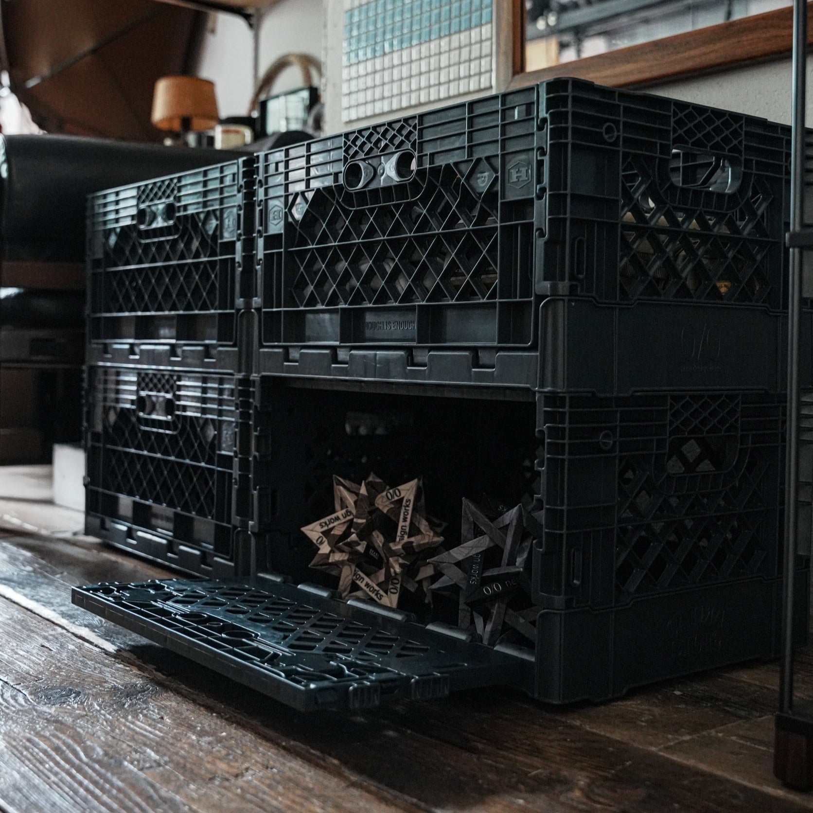 FLIPBOX NDW x calma store ver – LOG