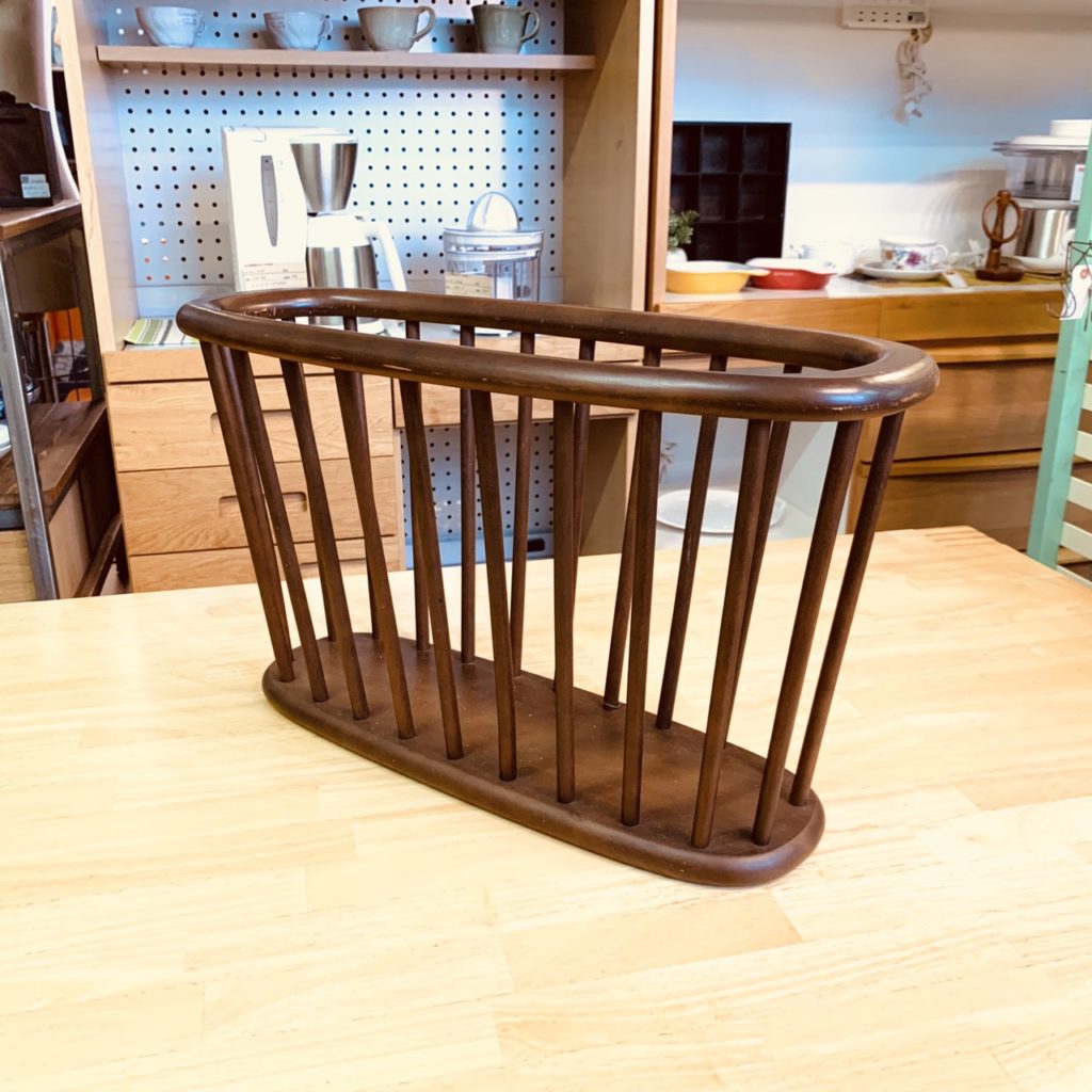 飛騨産業 ビンテージマガジンラック | LIFE STYLE GALLERY