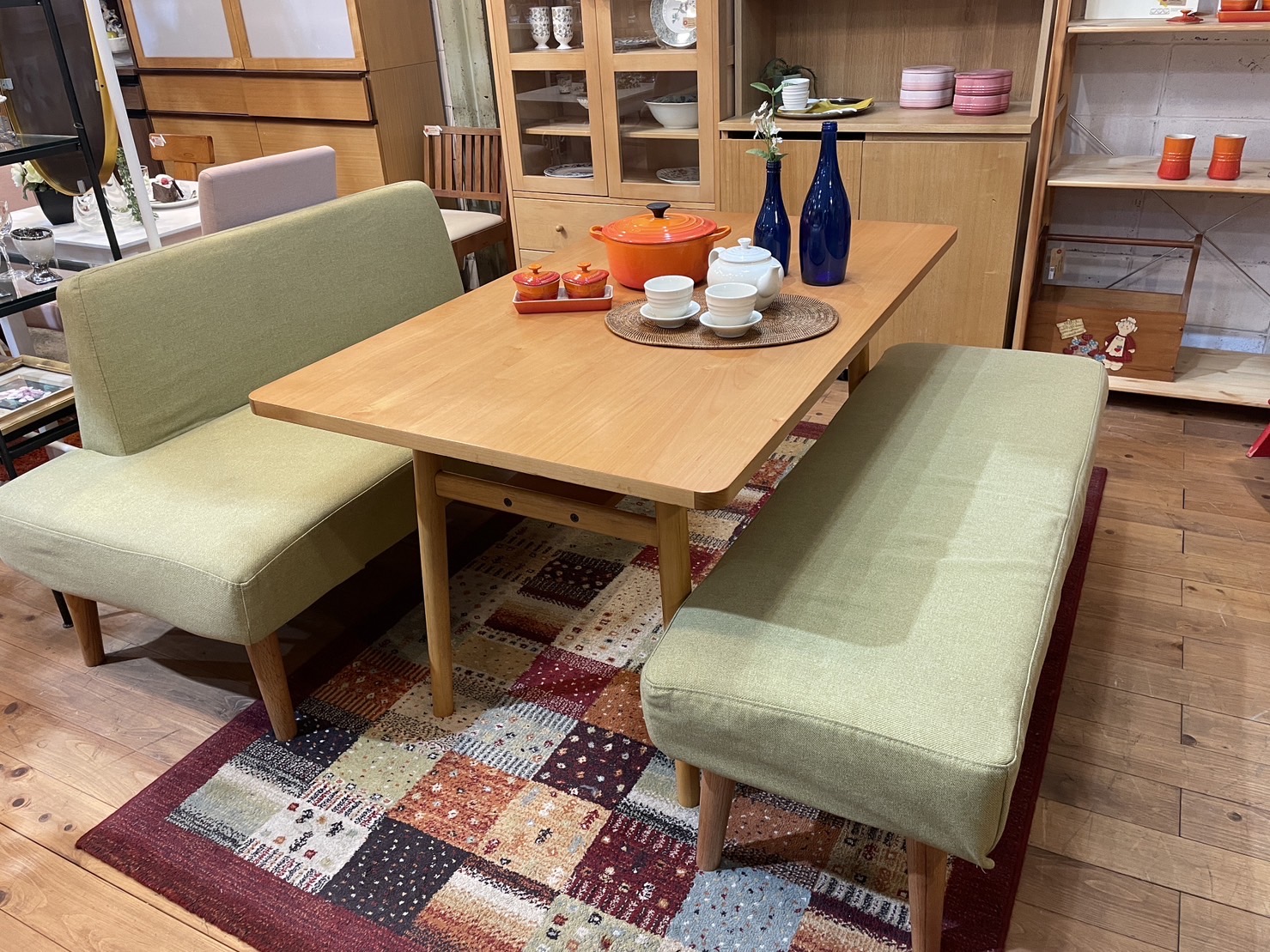 学南町店入荷情報】unico スーラ リビングダイニングセットを買取させ