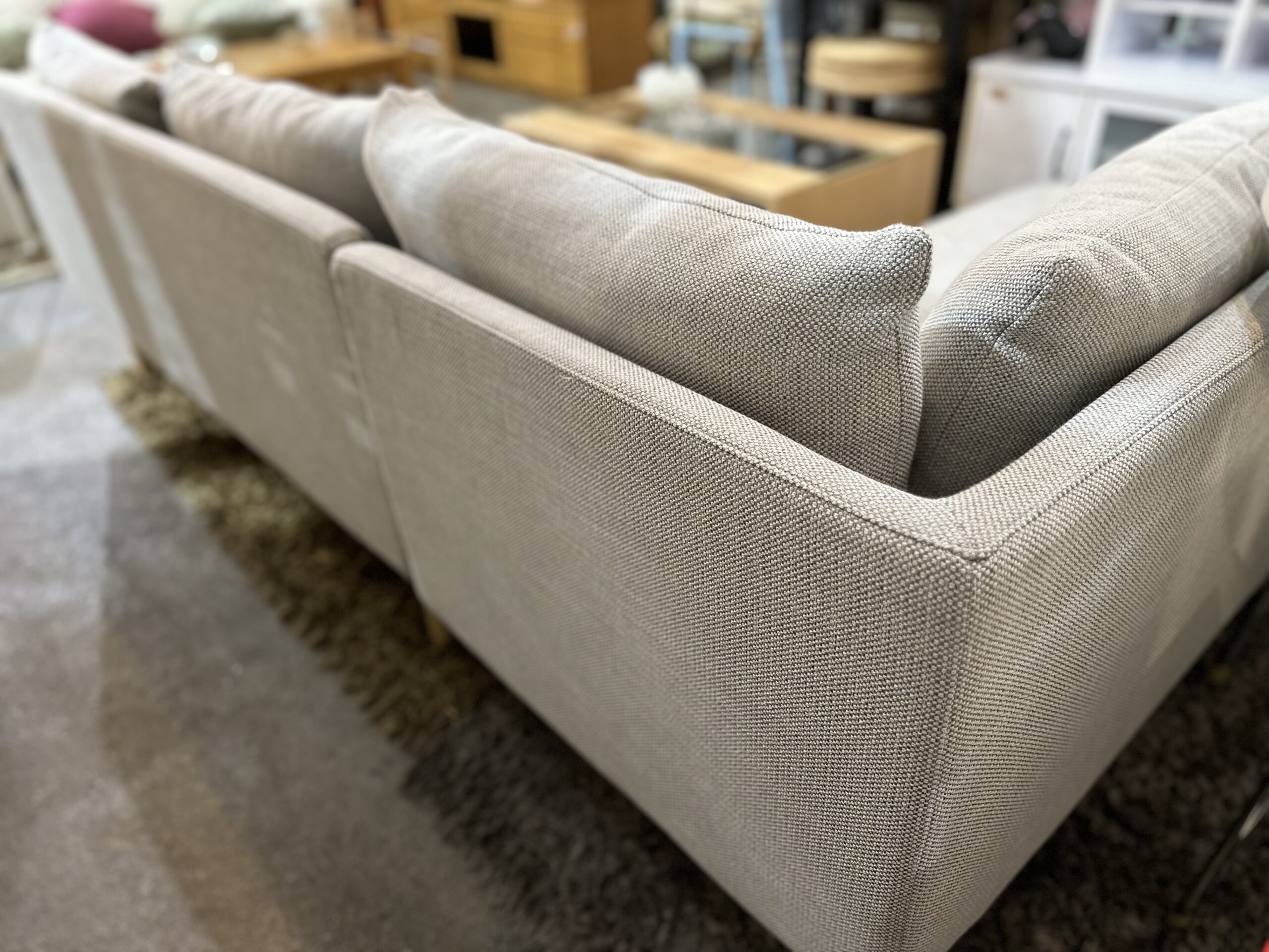 学南町店入荷情報】unico ロム ベンチソファを買取させていただきまし