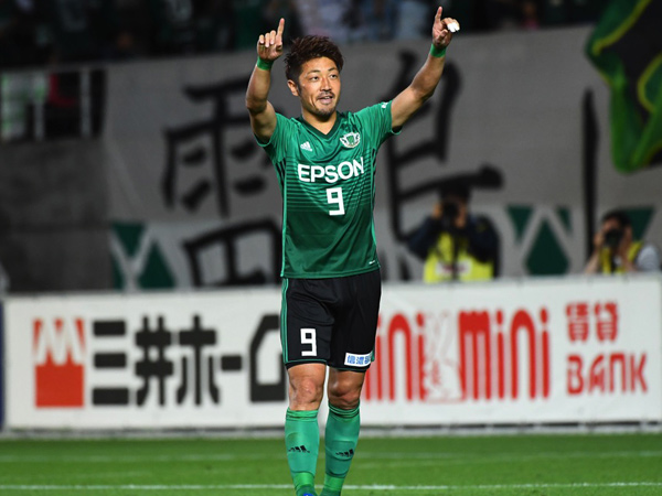 松本FW高崎寛之が2ゴールの活躍でリーグ戦3連勝！ J2 第22節 松本vs