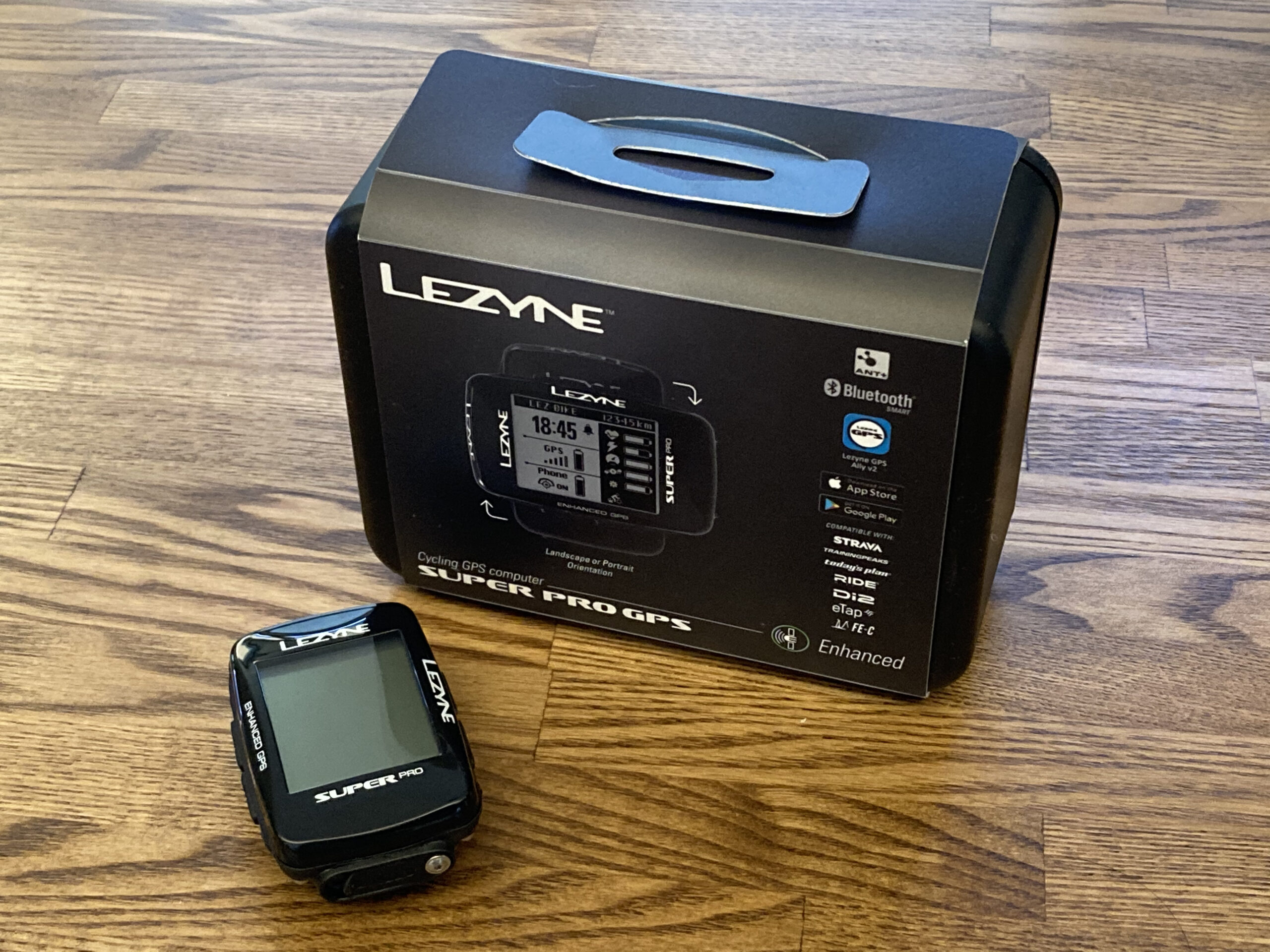 レビュー＆悲報】LEZYNE SUPER PRO GPS | Life with Coffee and Bicycle