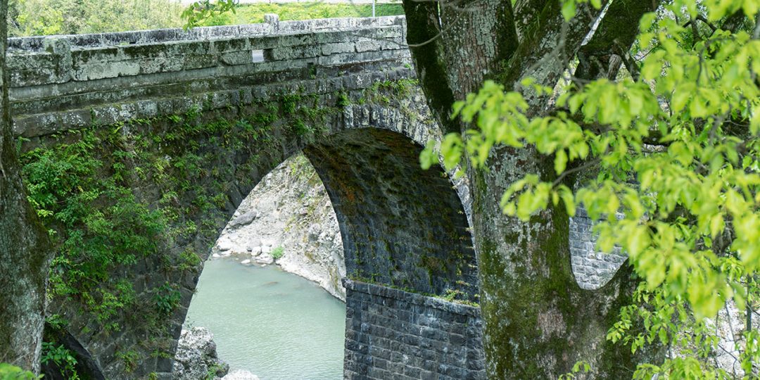 宇佐市院内は「日本一の石橋のまち」！レトロでユニークな石橋巡り