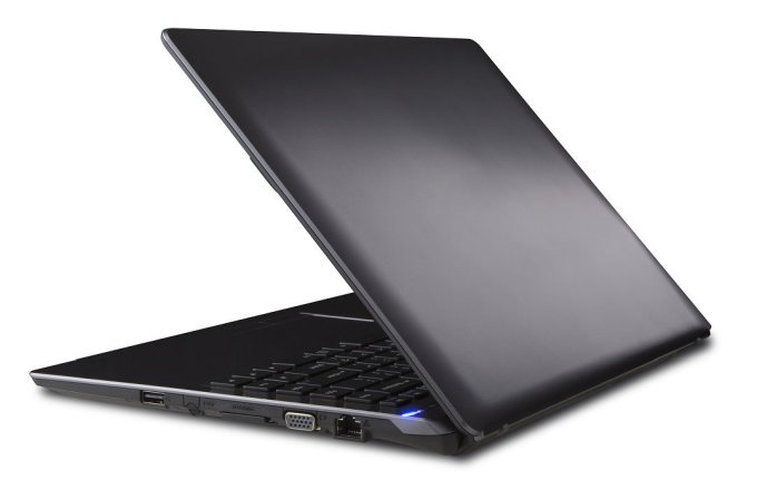 Clevo N240WU is a barebones laptop with 8th-gen Intel Core i7 for