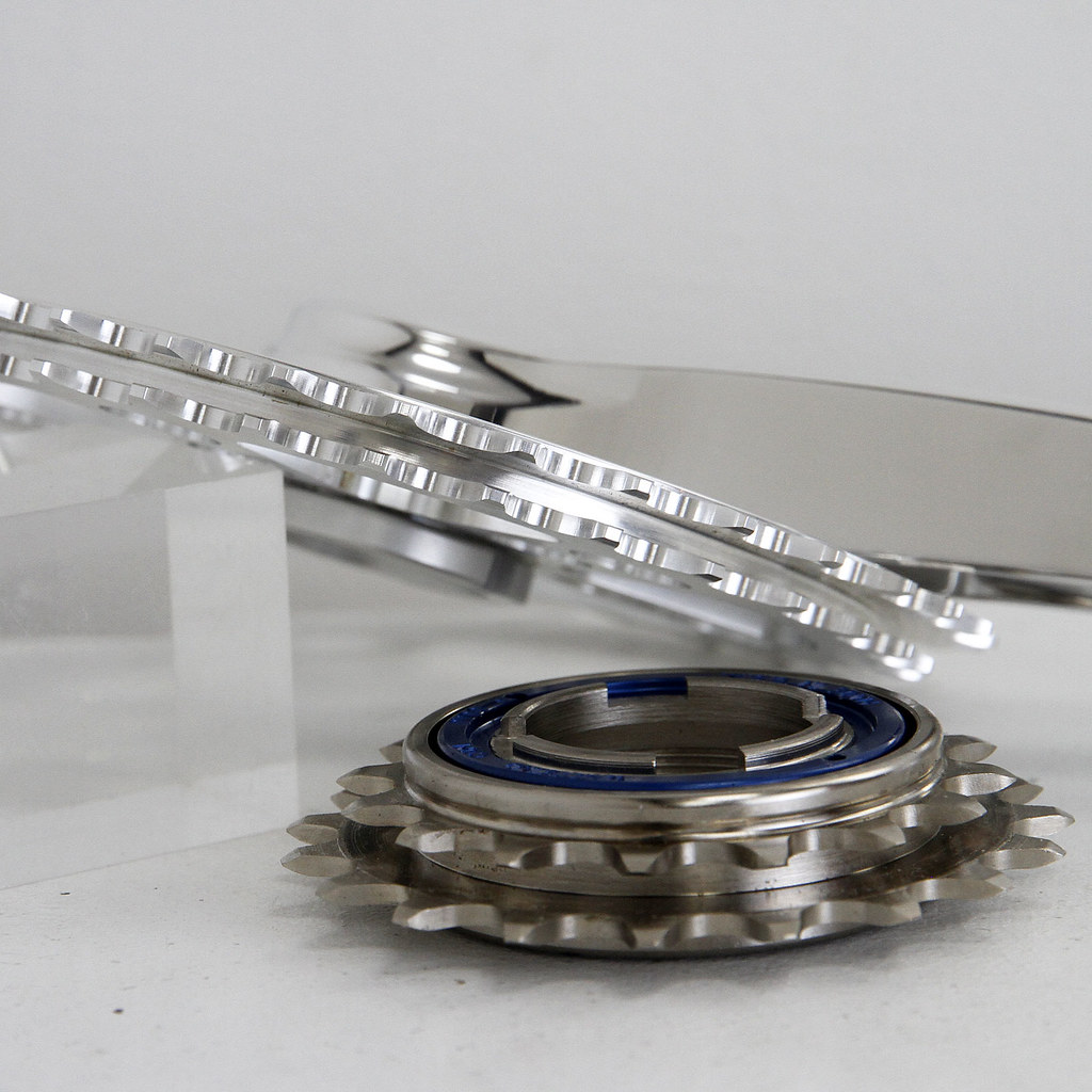 White Industries / Double-Double Crank Set / ホワイト