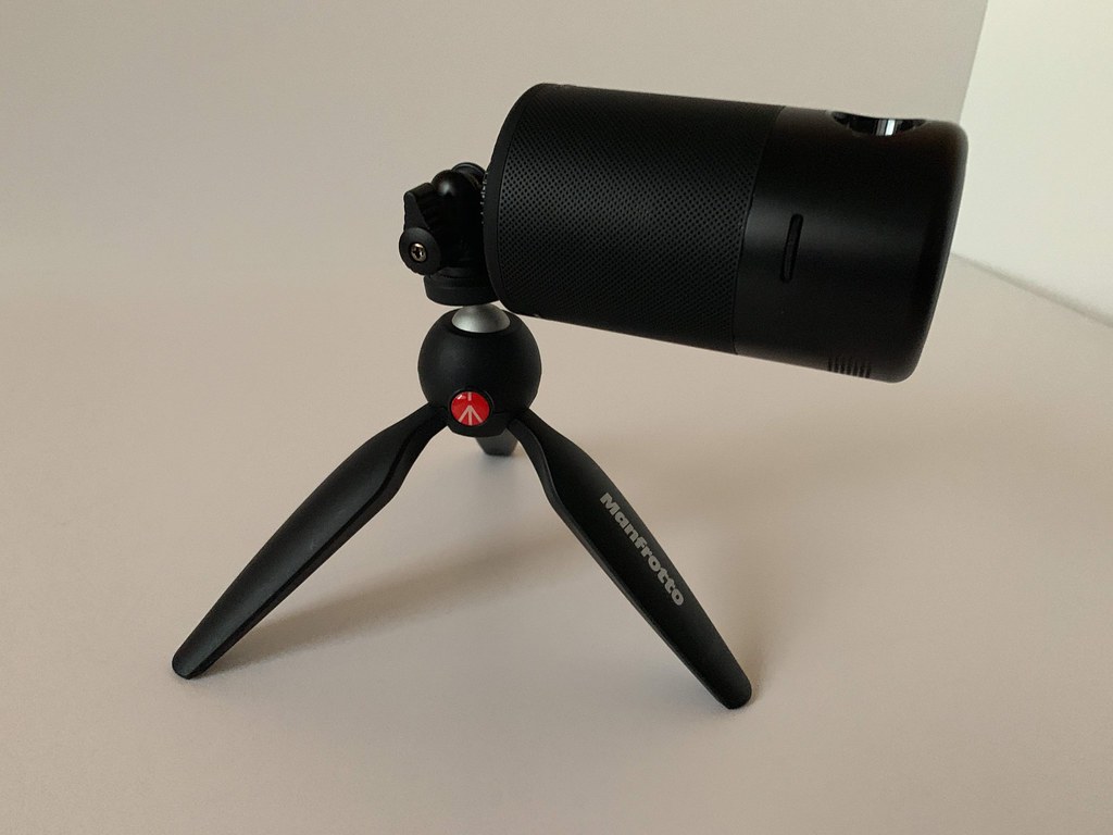 モバイルプロジェクター「Anker Nebula Capsule」に最適なモバイル三脚