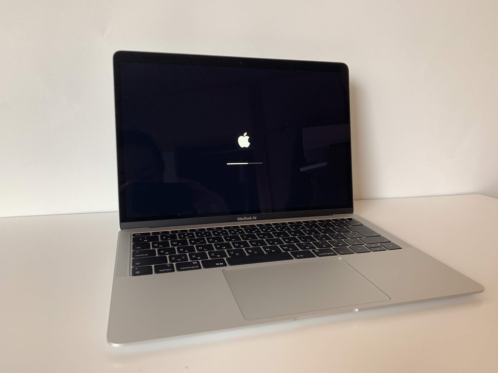 MacBook Air 2018(メモリ8G SSD128GB)を選んで良かった理由！MacBook