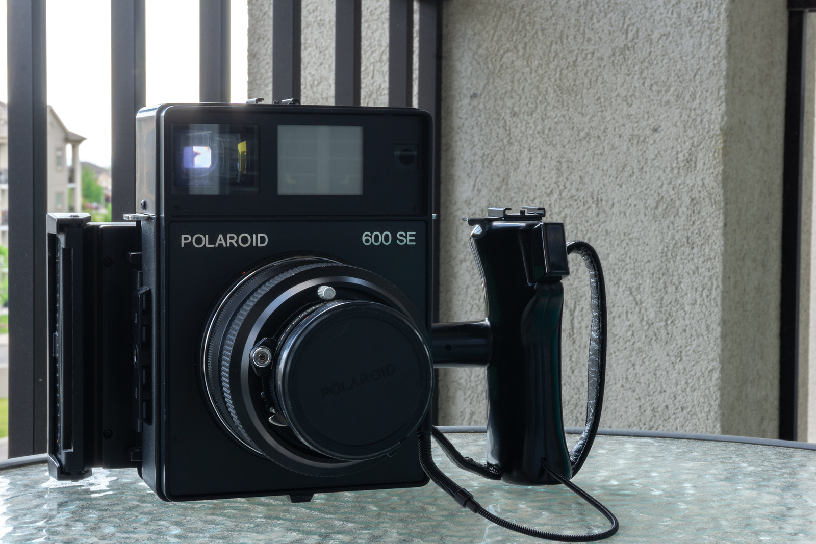 Camera Review Blog No. 124 – Polaroid 600 SE – Alex Luyckx | Blog