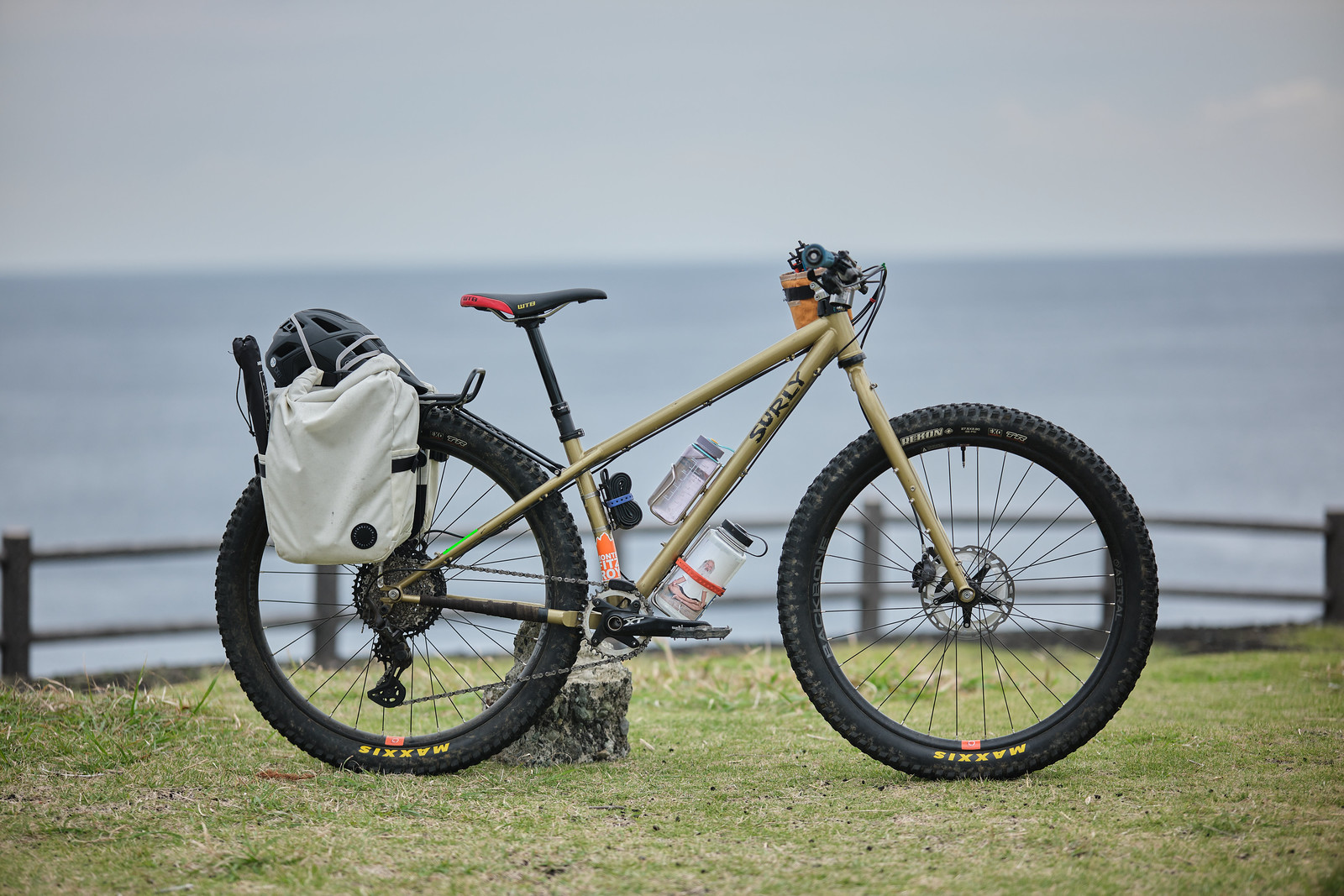 SURLY* nice rack rear (black) - BLUE LUG ONLINE STORE