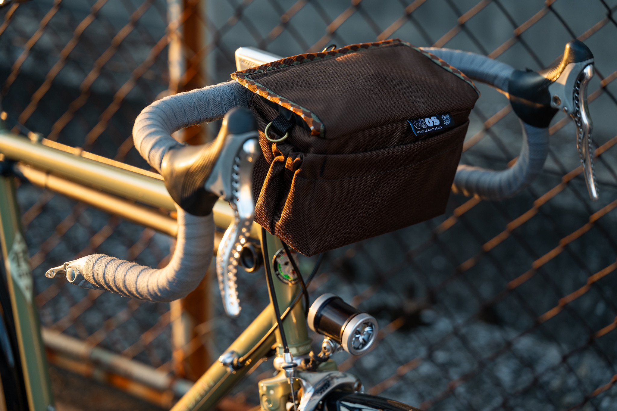 OUTER SHELL ADVENTURE* drawcord handlebar bag (olive drab） - BLUE