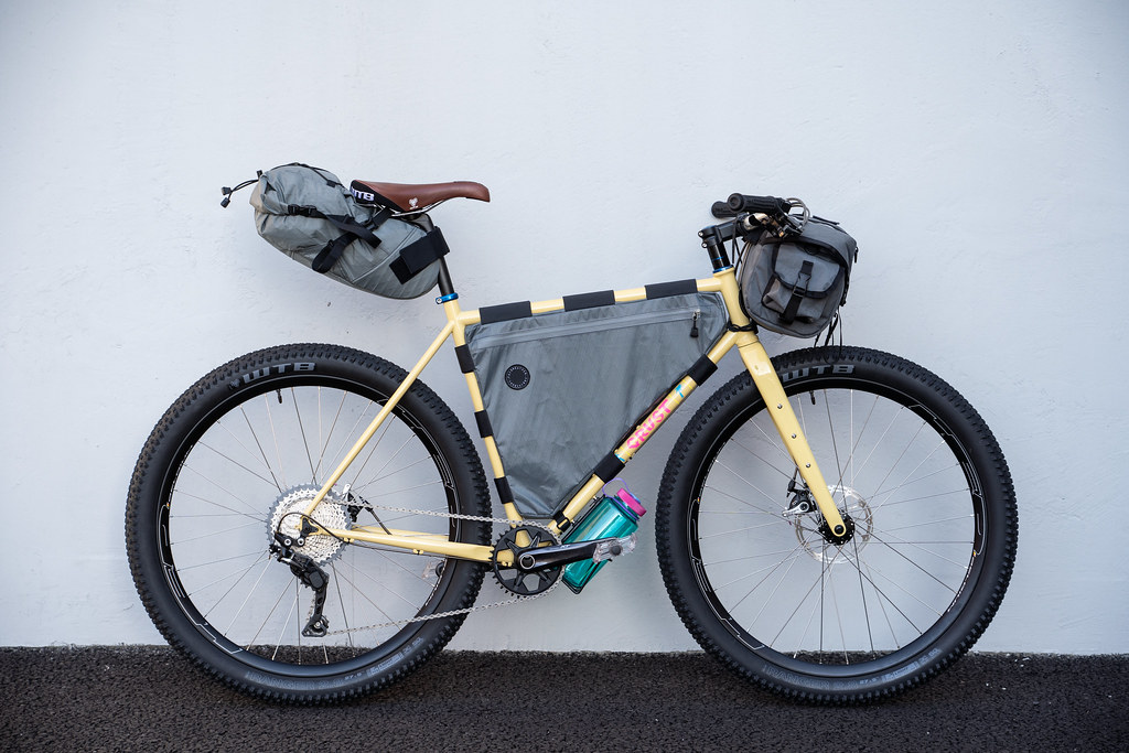 CRUST BIKES* evasion lite / BUILT BY BLUE LUG - CUSTOMER'S BIKE