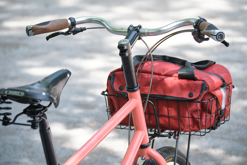 Velo Orange* neutrino / BUILT BY BLUE LUG - CUSTOMER'S BIKE