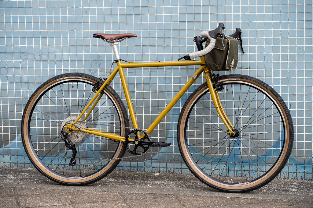 SURLY* cross-check / BUILT BY BLUE LUG - CUSTOMER'S BIKE CATALOG