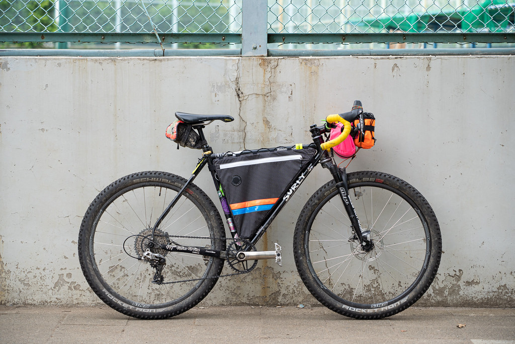 Kaneyan's *SURLY* midnight special / BUILT BY BLUE LUG