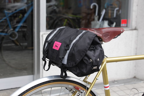 新品 スウィフト 自転車 バッグ ウエストバッグ サドルバック