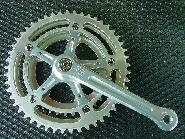 カンパ レコード トリプル : コルサの毎日がヒルクライム