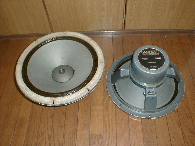 ALTECとLansing の515 : Night Has a Thousand Eyes 