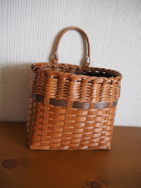 ①エコクラフト・・・花結びの鍋敷き : ロココのやさしい時間