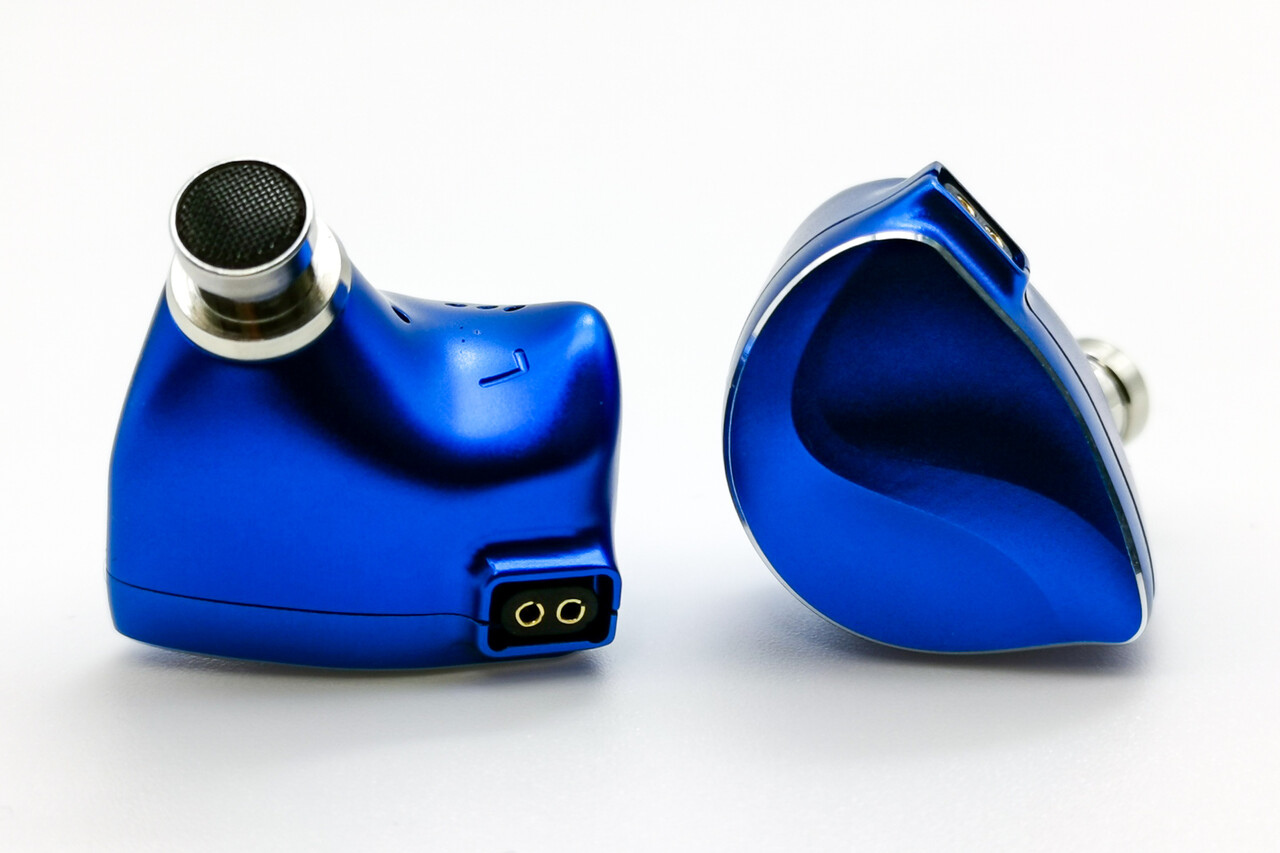 BQEYZ × Angelears Winter Ultra」 骨伝導+12mmDDハイブリッドで話題の