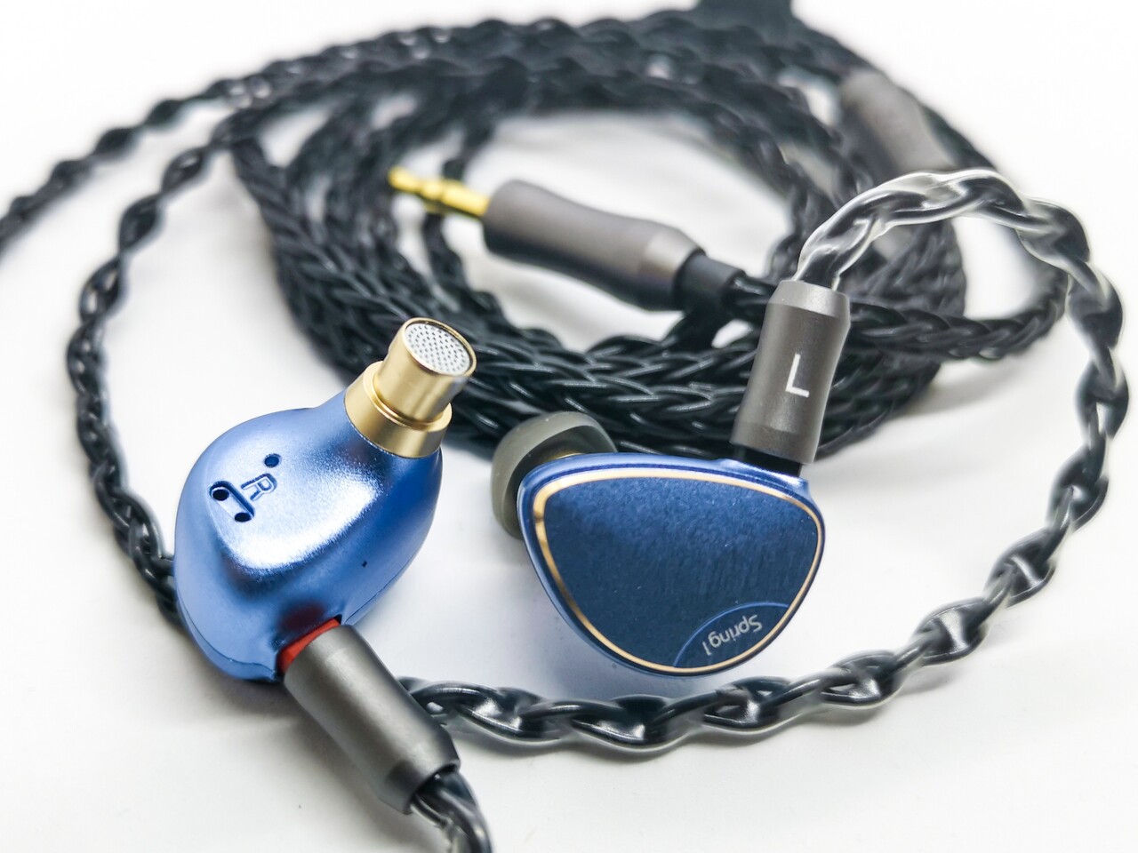 BQEYZ Spring 1」 独自7層ピエゾ＋1BA+DDのトリプルハイブリッドが奏で