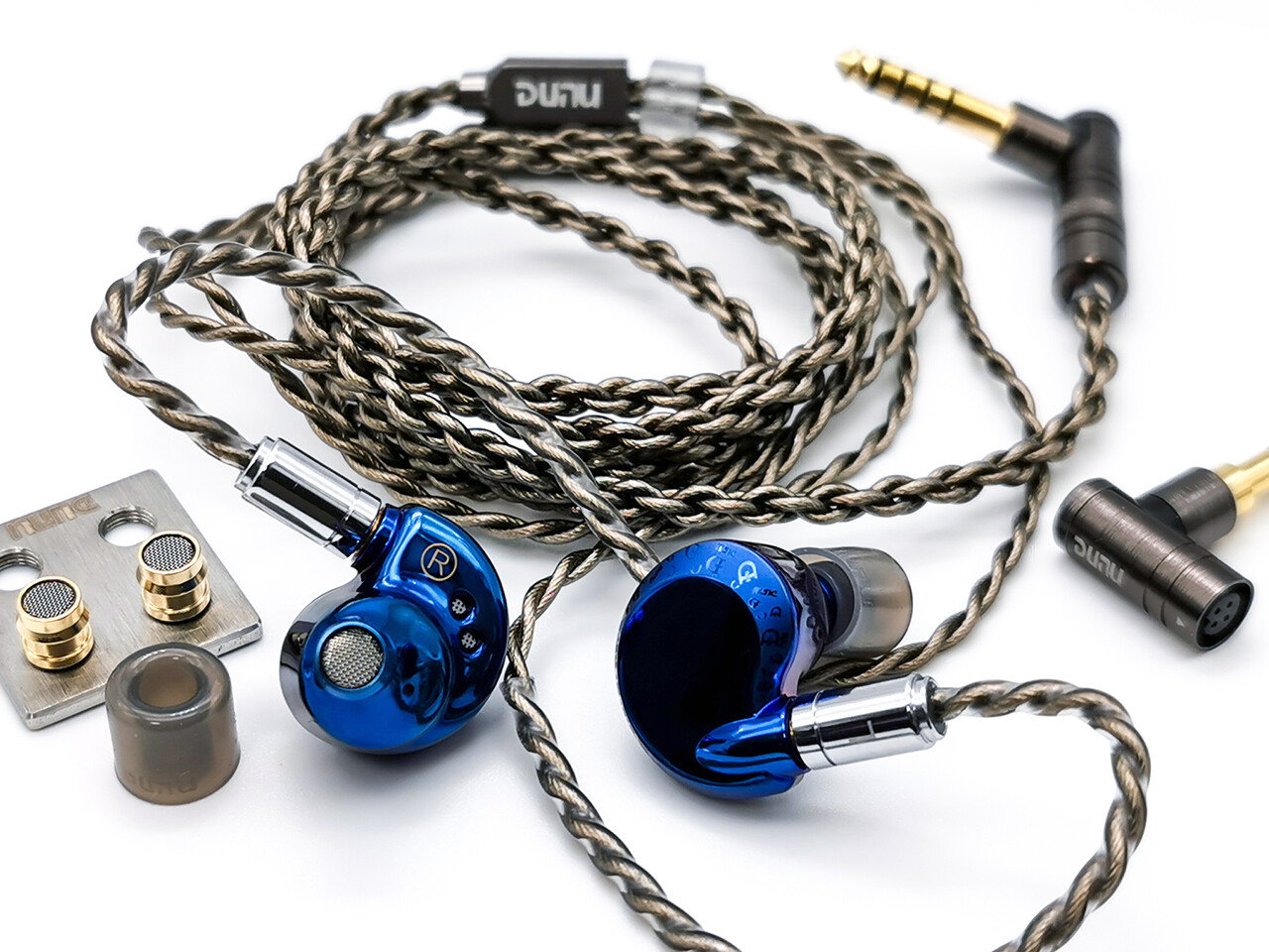 DUNU Falcon Ultra」 上位機種を超える高性能ドライバーを搭載、新たな