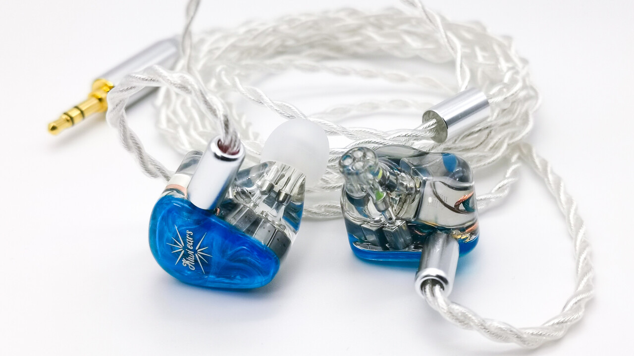 Kiwi Ears Orchestra Lite」 ハンドメイドの美しいシェルに8BA構成で