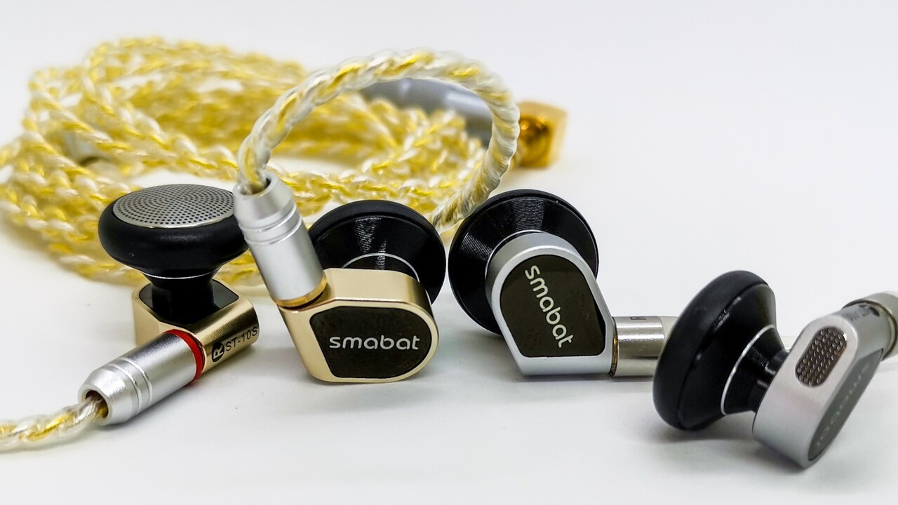 Smabat ST10s」 ゴールド(150Ω)／シルバー(40Ω) 2つの仕様でグレード