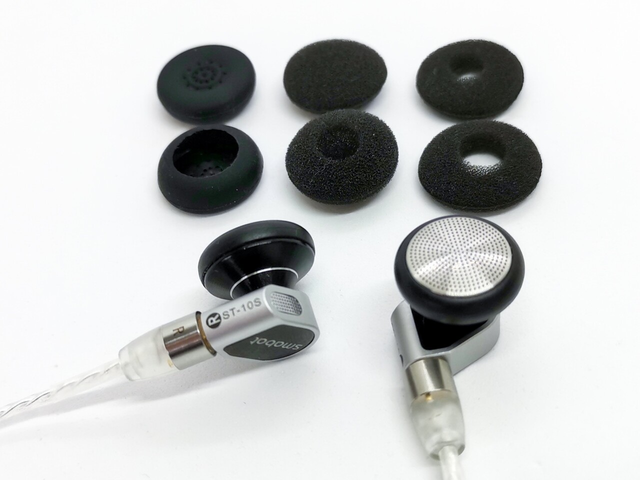 Smabat ST10s」 ゴールド(150Ω)／シルバー(40Ω) 2つの仕様でグレード