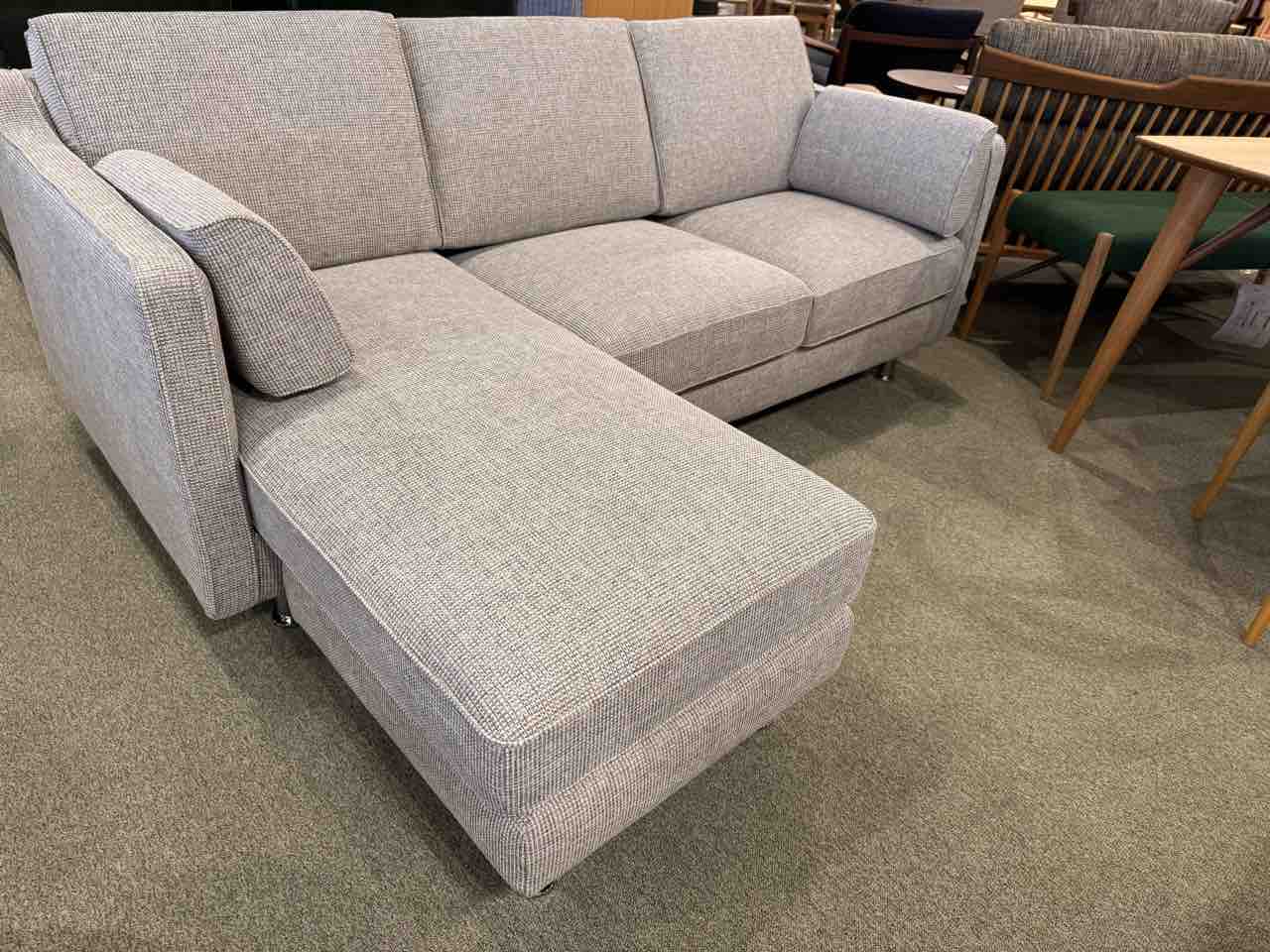 estic・SPIGAソファNOTTELノティル入荷 : 住賓館(じゅうひんかん)ブログ