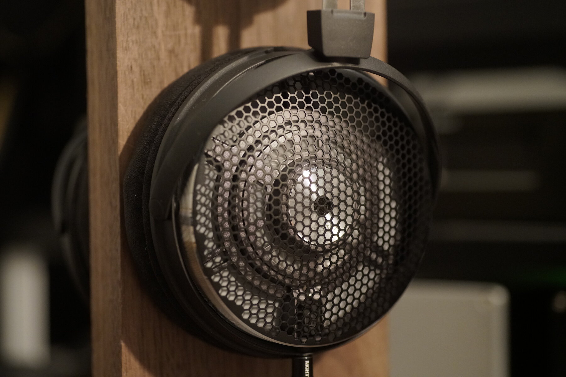 Audio Technica ATH-ADX5000 : On Age Audio