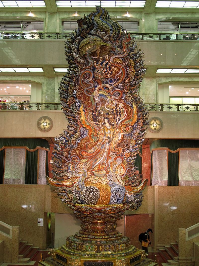 天女像（制作/佐藤 玄々） : 好奇心いっぱいこころ旅