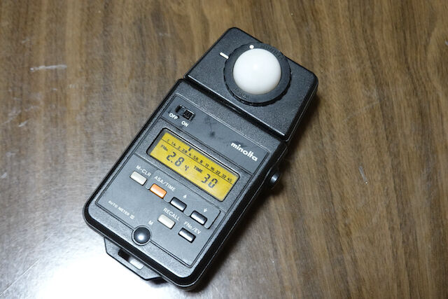 私の使ったカメラ：露出計 minolta AUTO METER III : 新・バイクで走る