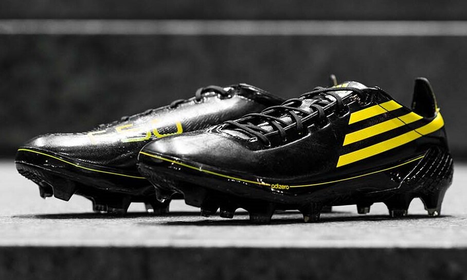 激アツ】ついにF50アディゼロが超限定復活！MEMORY LANE PACK登場