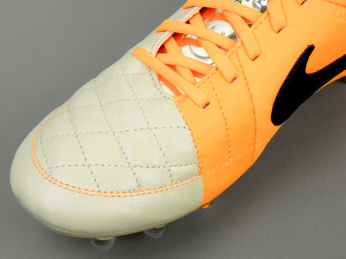 ティエンポ レジェンド 5 FG 登場 : Kohei's BLOG サッカースパイク