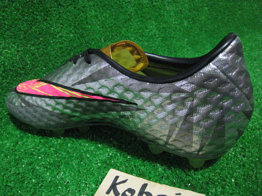 NIKE ハイパーヴェノム ファントム HG-E リキッドダイヤモンド