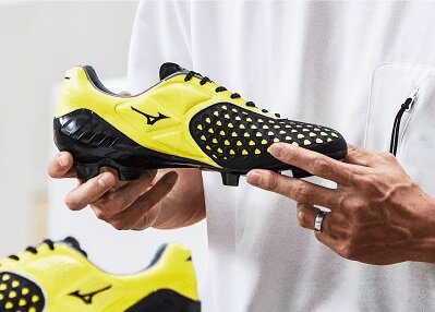 ミズノ 復刻版「THEウェーブイグニタスジャパン」正式公開 : Kohei's