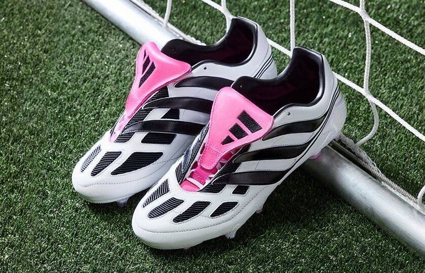 復刻版プレデタープレシジョンの白黒ピンクカラーが数量限定で登場