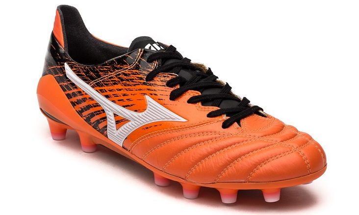 追記】 ミズノ モレリアNEO2 オレンジ×白×黒 : Kohei's BLOG サッカー