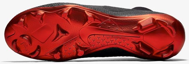 限定】Nike X ジョーダン X パリSG コラボサッカースパイク 登場