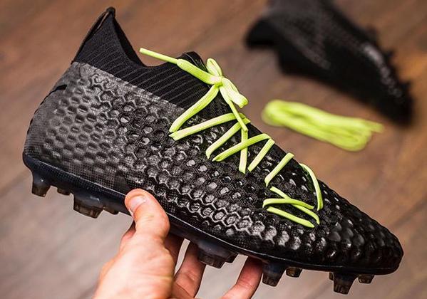 新型】 PUMA Future 18.1 Netfit (フューチャー18.1) ブラックアウト